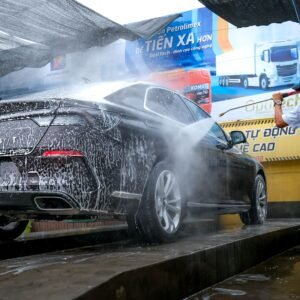 Professional car valeting in Hythe by GiroClean Auto Detailing protecting a vehicle from coastal salt, road grime and environmental contaminants with expert detailing and paint care.